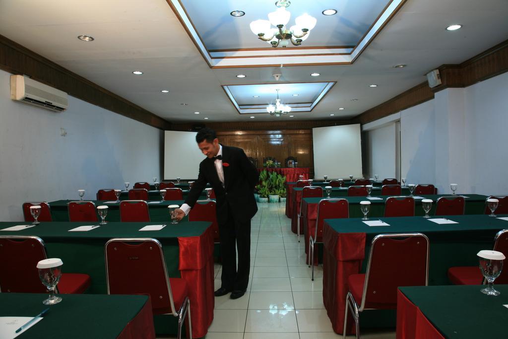 Sahid Kawanua Hotel Manado Ngoại thất bức ảnh
