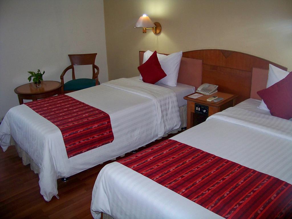 Sahid Kawanua Hotel Manado Ngoại thất bức ảnh