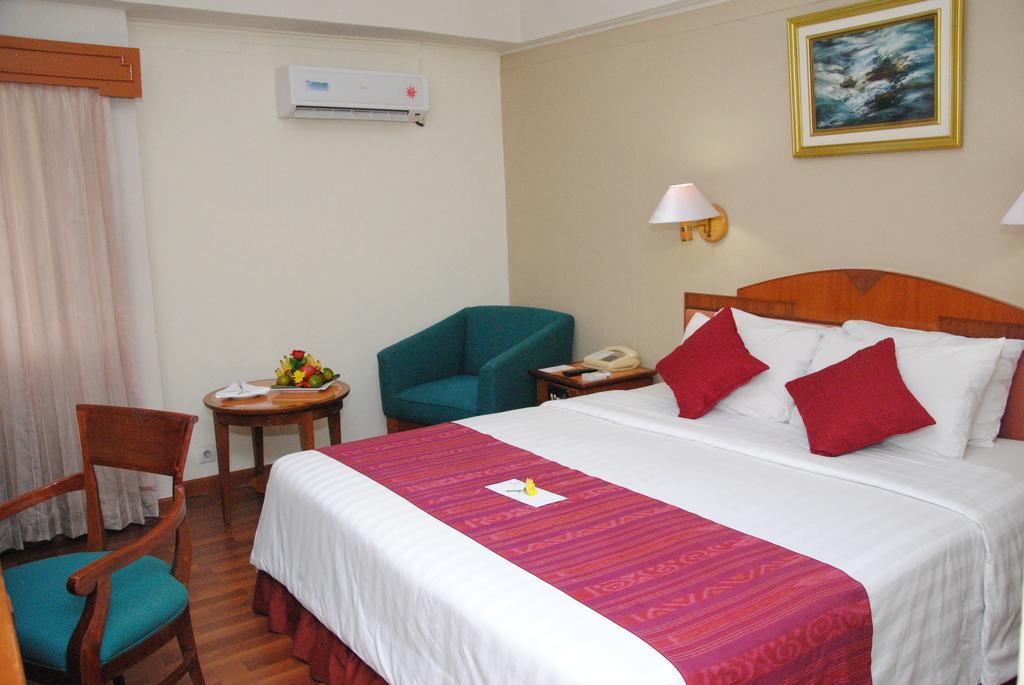 Sahid Kawanua Hotel Manado Ngoại thất bức ảnh