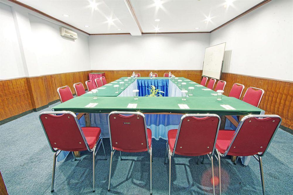 Sahid Kawanua Hotel Manado Ngoại thất bức ảnh